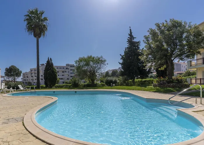 #363 Casablanca Pool & Comfort * Branqueira